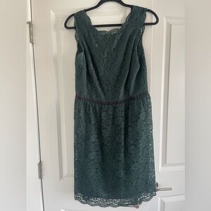 Green lace dress!